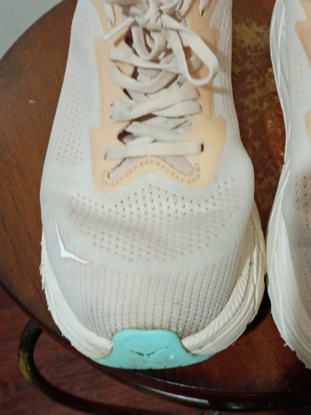 Hoka One One Arahi 7 Vanilla Cream Orange Running Shoes Women's Size 11D - Picture 7 of 13